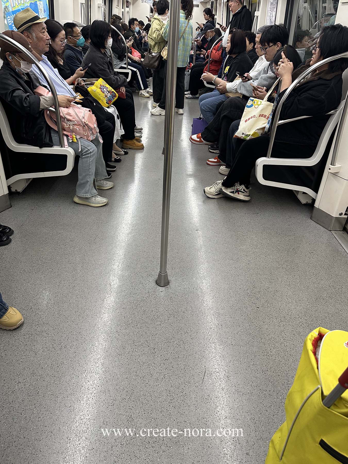 the photo of nora rubber flooring in Tianjin Metro 4